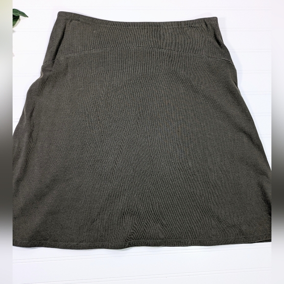 Patagonia Olive/Brown Knot Skirt - Picture 2 of 3